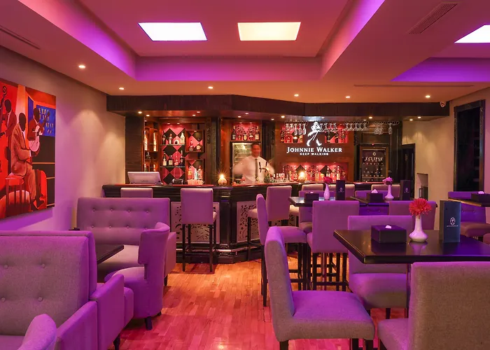 Art Palace Suites & Spa
